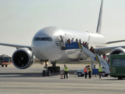 government calls on all star team to manage pia