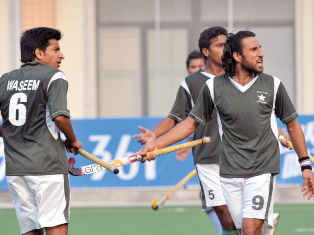 veteran striker shakeel abbasi failed to score on a penalty stroke a chance that meant the greenshirts could not get the equaliser they needed to stay in the game photo file afp veteran striker shakeel abbasi failed to score on a penalty stroke a chance that meant the greenshirts could not get the equaliser they needed to stay in the game photo file afp