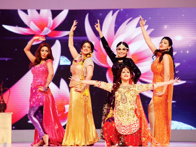 entertainment industry s big night came with a few surprises and some poor performances photo faisal farooqui entertainment industry s big night came with a few surprises and some poor performances photo faisal farooqui