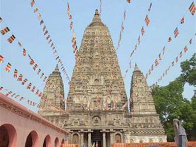 bihar temple rocked by eight explosions two injured