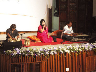 mashal school uncle sargam lifts spirits at charity show mashal school uncle sargam lifts spirits at charity show