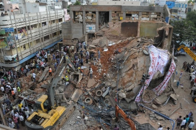 five killed in india building collapse police