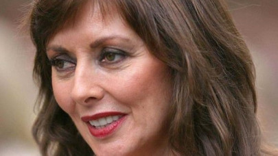 look glamorous even at 50 look glamorous even at 50