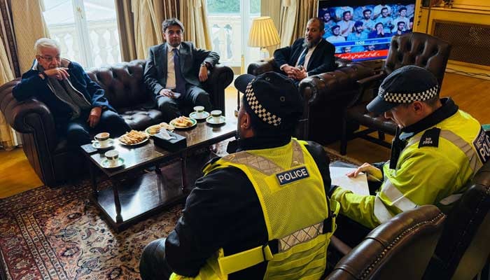 defence minister khawaja asif meets london police at pakistan high commission in london uk november 14 2024 photo app