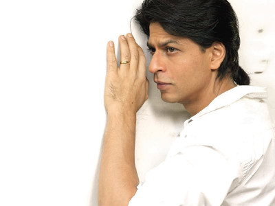 srk confirms surrogate baby srk confirms surrogate baby