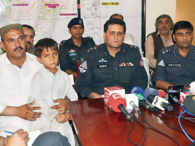quetta raid police recover boy arrest kidnappers
