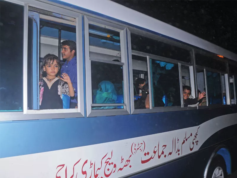 buses full of kutchi residents of lyari leave the city on wednesday night more than a 100 families have been relocating to rural sindh nearly every day photo mohammad saqib express buses full of kutchi residents of lyari leave the city on wednesday night more than a 100 families have been relocating to rural sindh nearly every day photo mohammad saqib express