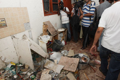 three bombmakers killed in explosion in karachi flat three bombmakers killed in explosion in karachi flat