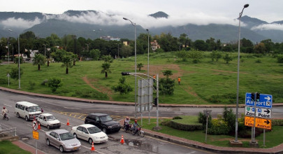 heavy downpour power suspended in different parts of city heavy downpour power suspended in different parts of city