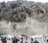 pilgrims gather near misting fans at mount of mercy on the plain of arafat photo reuters