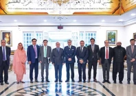 prime minister shehbaz sharif poses for a group photograph with a delegation of fbr officers in islamabad photo app prime minister shehbaz sharif poses for a group photograph with a delegation of fbr officers in islamabad photo app