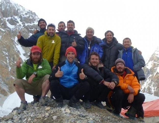 members of the spanish climbing expedition photo europapress es members of the spanish climbing expedition photo europapress es