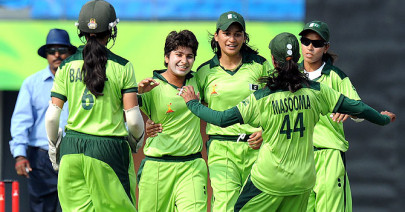 back to back wins for pakistan women