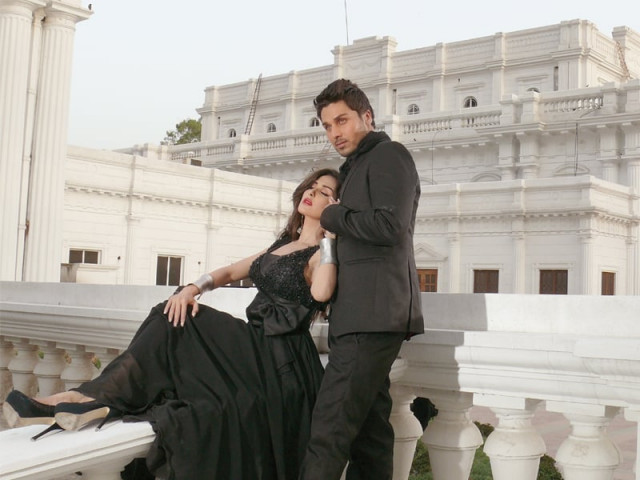 pappu samrat has choreographed item songs and dance sequences for main hoon shahid afridi and ishq khuda photo publicity pappu samrat has choreographed item songs and dance sequences for main hoon shahid afridi and ishq khuda photo publicity