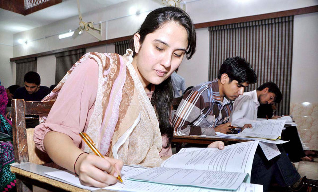 the students complained that they had deposited the required fee and the entry test charges while the vice chancellor had assured them that the classes would not be cancelled despite opposition by pmdc why then they asked a decision has been taken arbitrarily and added that this amounts to injustice and the cmc authorities should be taken to task photo app the students complained that they had deposited the required fee and the entry test charges while the vice chancellor had assured them that the classes would not be cancelled despite opposition by pmdc why then they asked a decision has been taken arbitrarily and added that this amounts to injustice and the cmc authorities should be taken to task photo app