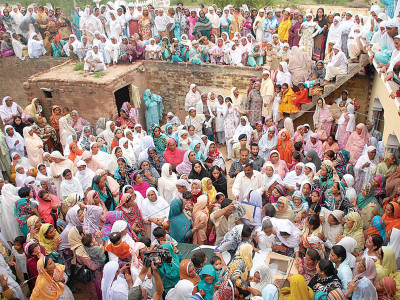 martyred by indian firing sepoy asim iqbal funeral offered