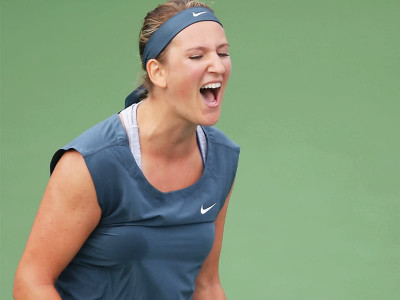 azarenka cruises into carlsbad quarters
