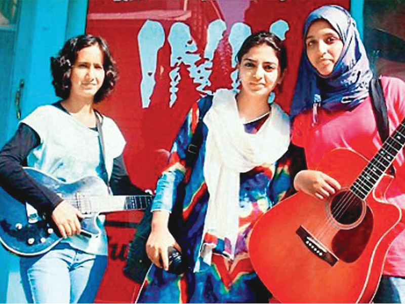above and below the first girl band of kashmir pragaash was formed in 2012 but broke up a year later after receiving threats