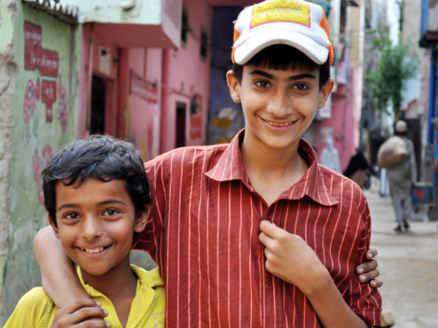 residents believe lyari s youngsters haven t seen how eid used to be celebrated in the area photo farahnaz zahidi express residents believe lyari s youngsters haven t seen how eid used to be celebrated in the area photo farahnaz zahidi express