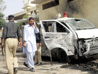 quetta carnage suicide bomber targets police officer s funeral quetta carnage suicide bomber targets police officer s funeral