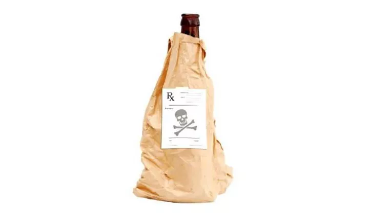 15 people fell ill after drinking poisonous liquor in karachi on saturday night 15 people fell ill after drinking poisonous liquor in karachi on saturday night