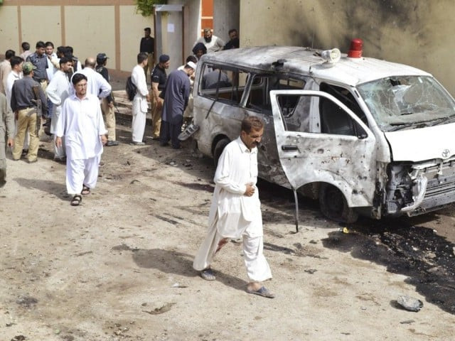 security officials gather at the site of a suicide bomb attack in quetta august 8 2013 photo reuters security officials gather at the site of a suicide bomb attack in quetta august 8 2013 photo reuters