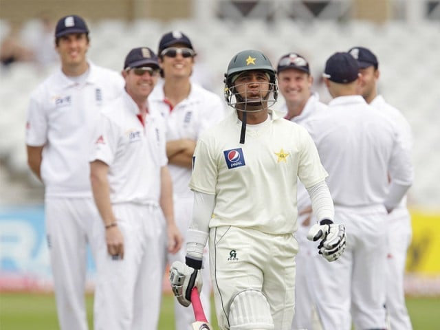 despite farhat s below par performance in the champions trophy the selection committee had included him in the squad for the upcoming zimbabwe tour photo afp despite farhat s below par performance in the champions trophy the selection committee had included him in the squad for the upcoming zimbabwe tour photo afp