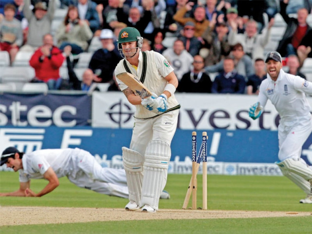 former captain steve waugh has urged australia to show faith in their top six batsmen despite their failure to perform consistently in the ongoing ashes photo afp former captain steve waugh has urged australia to show faith in their top six batsmen despite their failure to perform consistently in the ongoing ashes photo afp