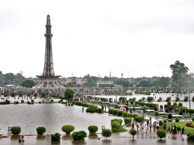 independence day celebrations were marred because of the rain as most roads looked deserted and patriotic fervour appeared to be at an all time low independence day celebrations were marred because of the rain as most roads looked deserted and patriotic fervour appeared to be at an all time low