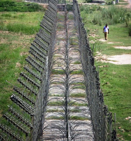 military sources said that without provocation indian troops violated the loc ceasefire at the kotli sector twice on thursday photo reuters file military sources said that without provocation indian troops violated the loc ceasefire at the kotli sector twice on thursday photo reuters file