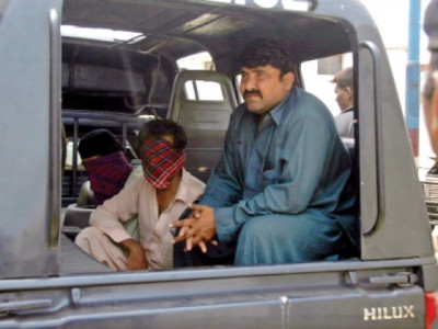 safari park operation police to investigate injured sho s involvement with gangsters