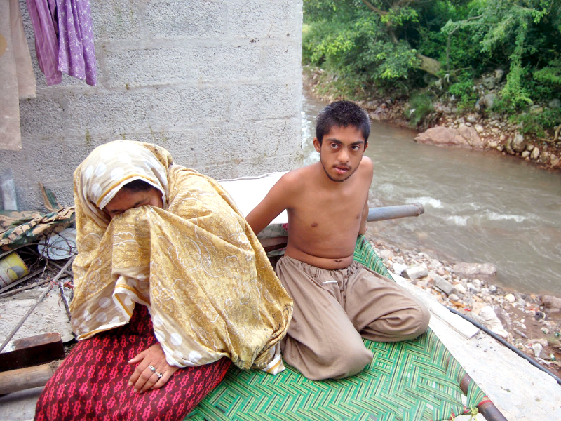 rebuilding life post floods seems an impossible challenge for the underprivileged photo credit mohammad javaid express