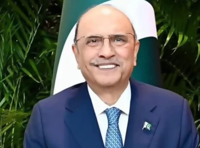zardari greets south africa on national day