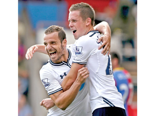 soldado scored on his debut to give spurs a 1 0 win over premier league newcomers crystal palace yesterday photo reuters soldado scored on his debut to give spurs a 1 0 win over premier league newcomers crystal palace yesterday photo reuters