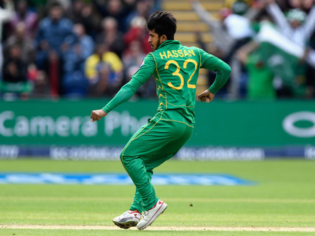 hasan ali is overjoyed after bursting through kusal mendis 039 defences sri lanka v pakistan champions trophy 2017 group b cardiff london june 12 2017 photo getty