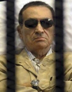 egypt s mubarak leaves jail for hospital under house arrest