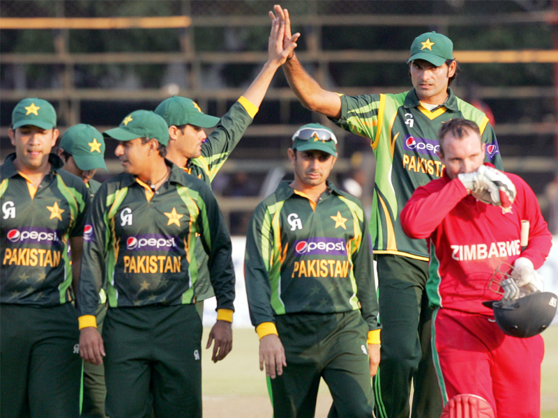 pakistan kicked off their tour of zimbabwe in style registering a comfortable 25 run victory in the first twenty20 yesterday photo afp