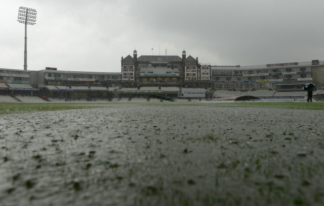 rain falls making a puddle on the ground on the fourth day during the fifth ashes cricket test match between england and australia at the oval cricket ground in london august 24 2013 photo reuters rain falls making a puddle on the ground on the fourth day during the fifth ashes cricket test match between england and australia at the oval cricket ground in london august 24 2013 photo reuters
