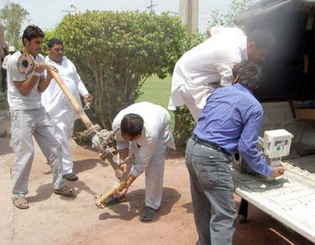 no one dares highlight ground level theft of natural gas by the general public cng station owners and industrialaists photo express no one dares highlight ground level theft of natural gas by the general public cng station owners and industrialaists photo express
