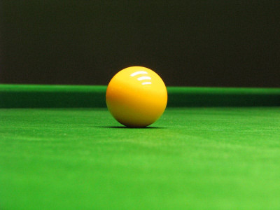 snooker asif iqbal rally into last 4