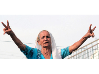 no place like home 5 000 strong rally brings back lyari idps