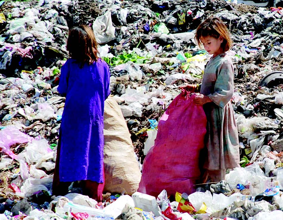 children on streets at great hiv aids risk photos israrul haq