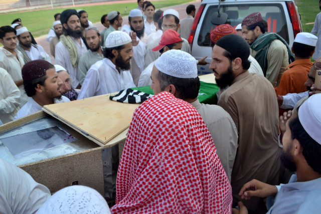body of aswj 039 s spokesperson maulana saeed farooqui arrives in his home town of mohmand on monday after he was gunned down on sunday photo iqbal haider express body of aswj 039 s spokesperson maulana saeed farooqui arrives in his home town of mohmand on monday after he was gunned down on sunday photo iqbal haider express