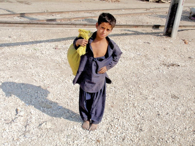 child labour auto mechanics accused of assaulting five year old child labour auto mechanics accused of assaulting five year old