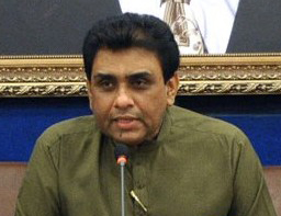 photo of mqm rabita committee dr khalid maqbool siddiqui photo file