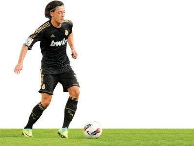 i did not have ancelotti s trust at real says ozil