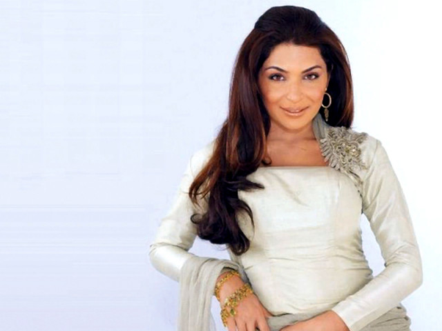 despite claims that she has given up acting for the local industry meera is busy shooting a pashto film in murree