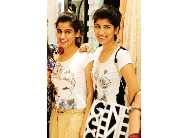 alishba and palwasha yousuf alishba and palwasha yousuf