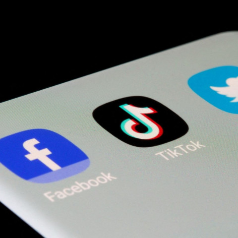 fewer people trust traditional media more turn to tiktok for news report says fewer people trust traditional media more turn to tiktok for news report says
