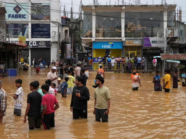 flooding in sri lanka photo reuters